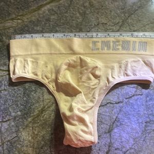 Men’s Wide Band Thong Small